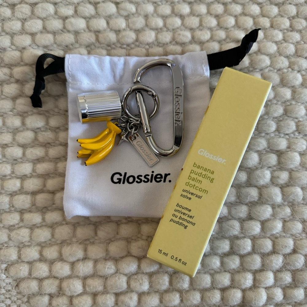 Glossier Banana Pudding Balm Dotcom & Keychain nwt LAST ONE